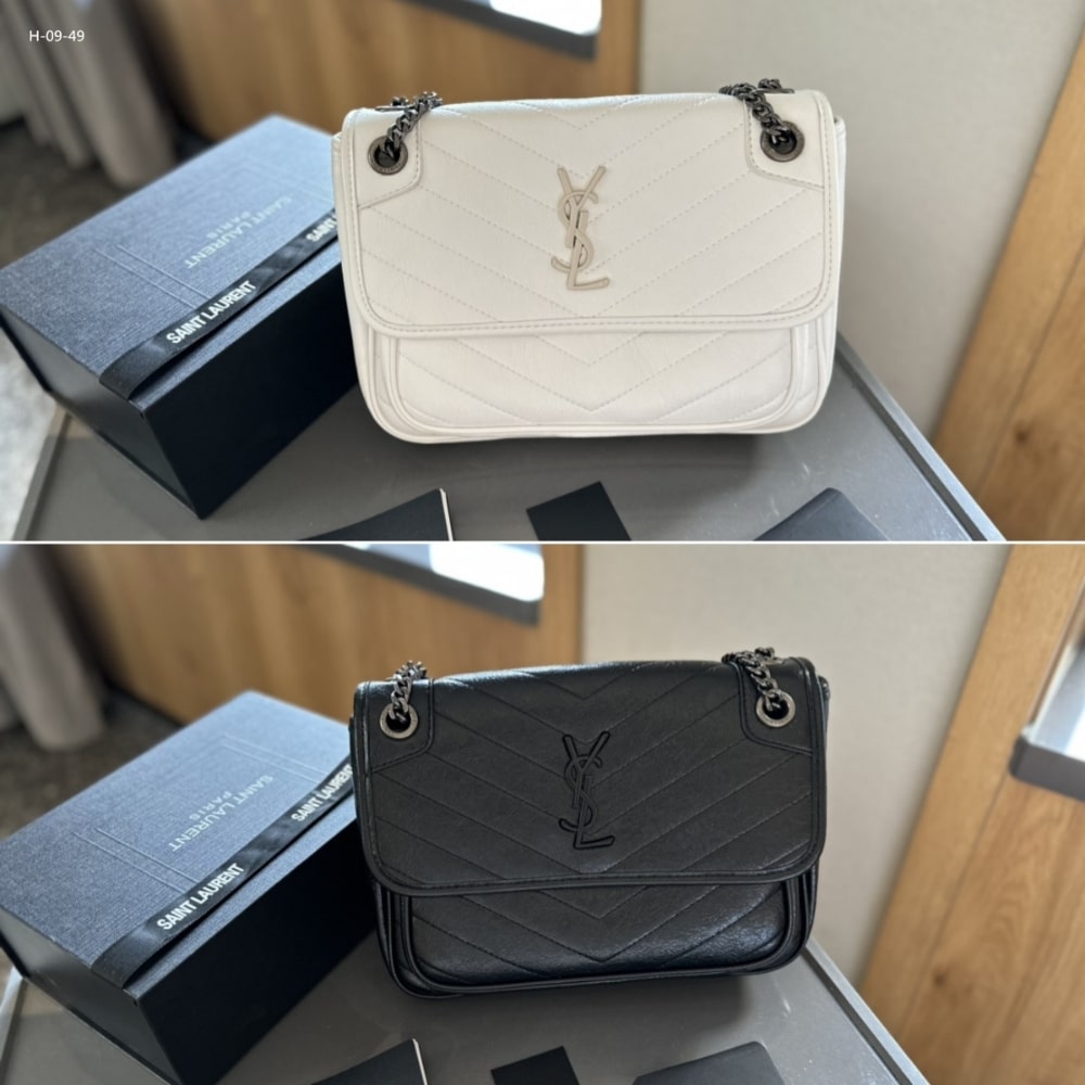 Saint Laurent Niki Medium In Vintage Leather Black Noir 28Cm