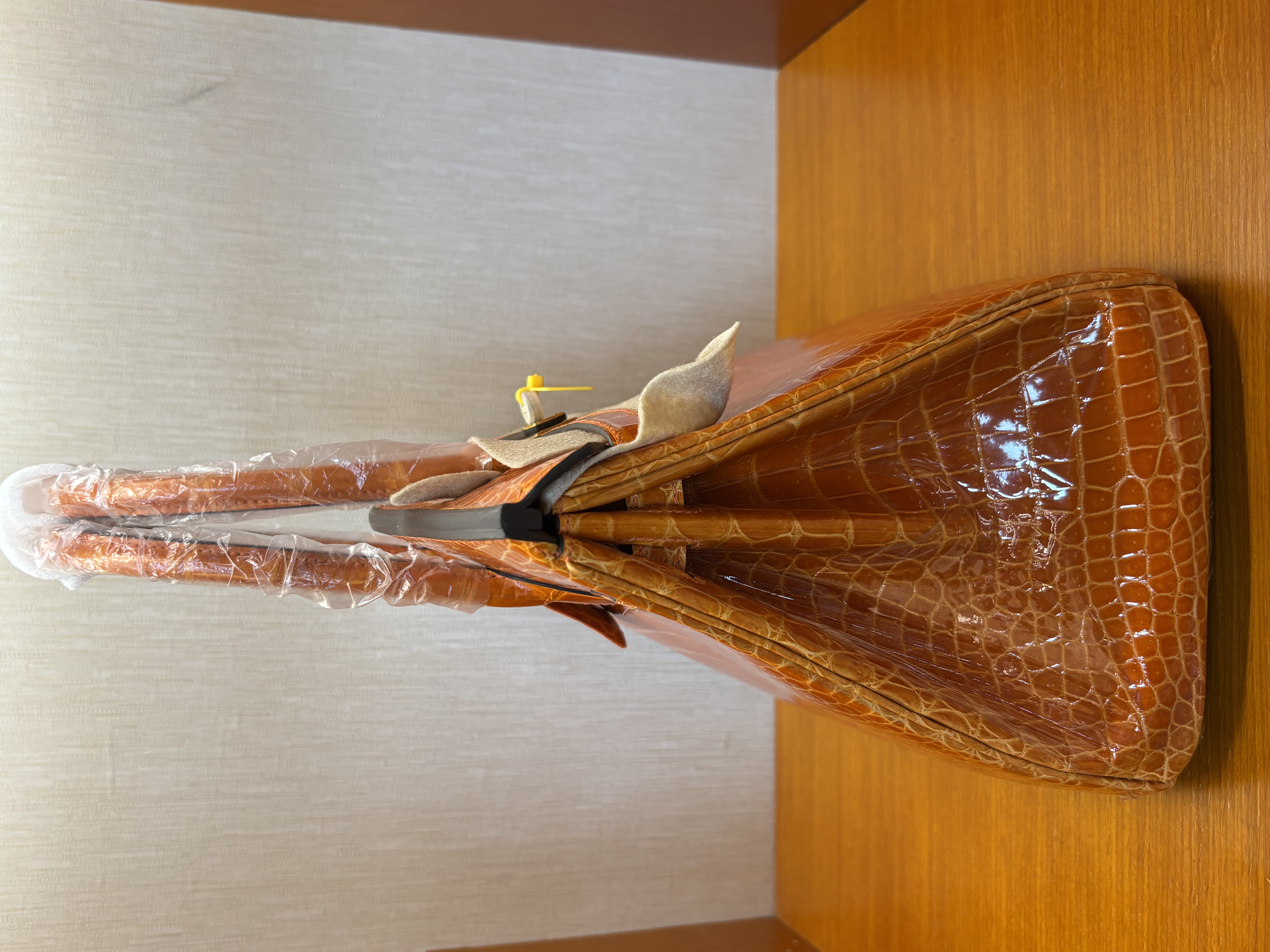 Birkin 25–30 orange glossy crocodile leather gold hardware Custom