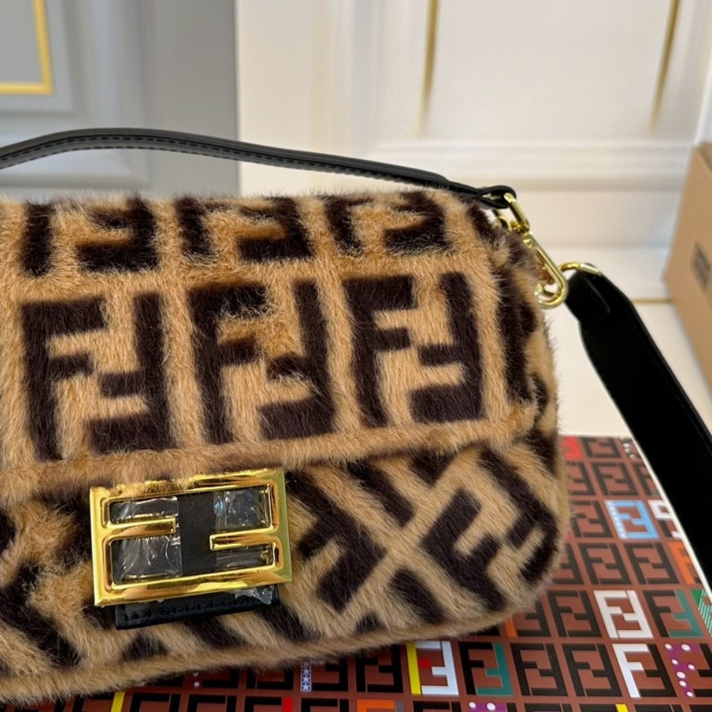 Fendi Baguette Sheepskin Bag Brown 26Cm