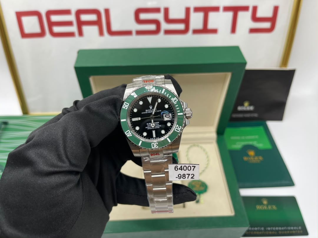 Rolex Submariner 41mm Black Dial 126610LV “Starbucks”