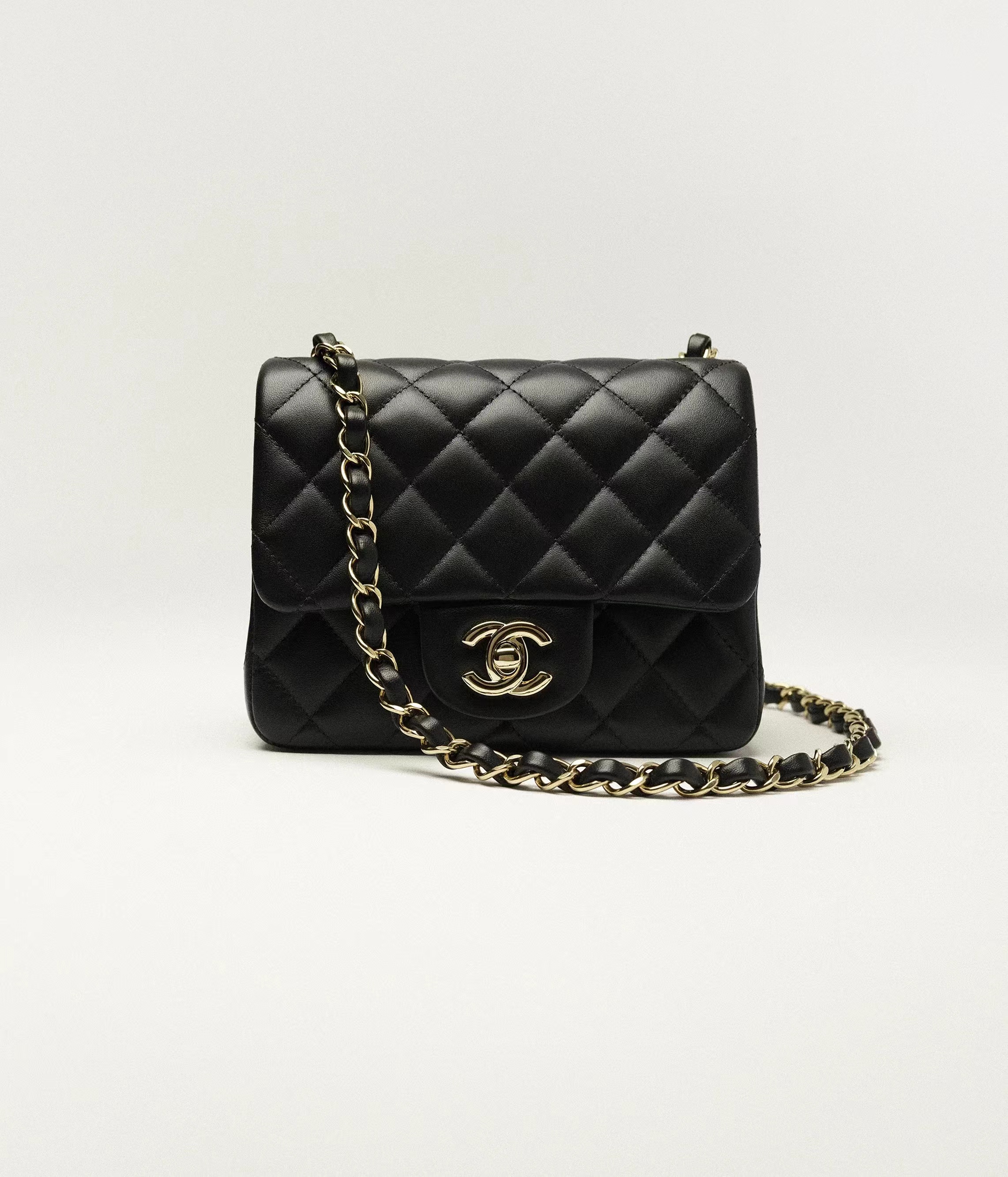 Mini Classic Handbag-A35200 Y04059 94305