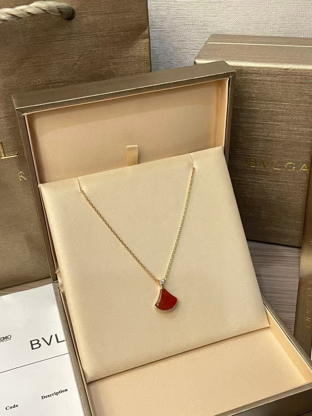 Bvlgari DIVAS'DREAM Skirt-Inspired Jewelry Set