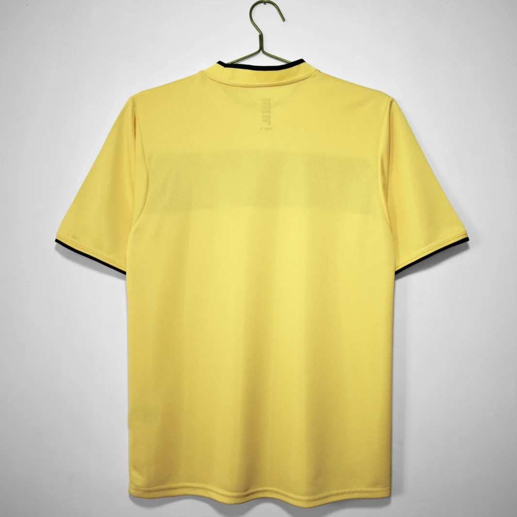 retro 2002 Scotland away retro football jersey Fan version