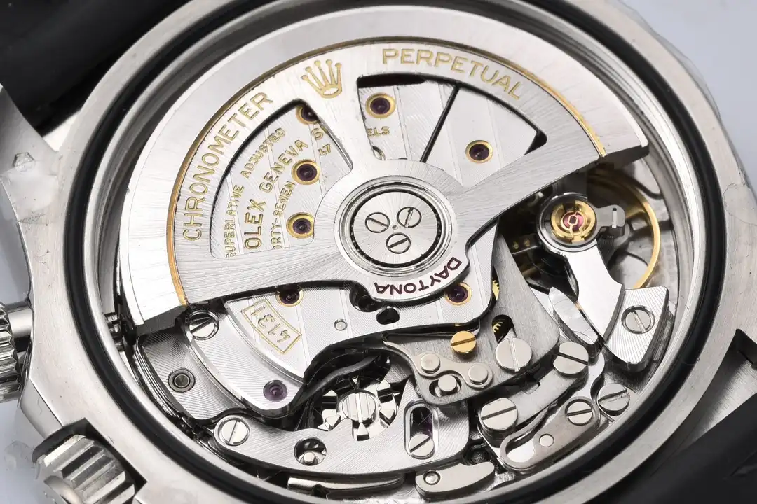 Rolex Daytona 40 mm Sunburst Dial 126519LN