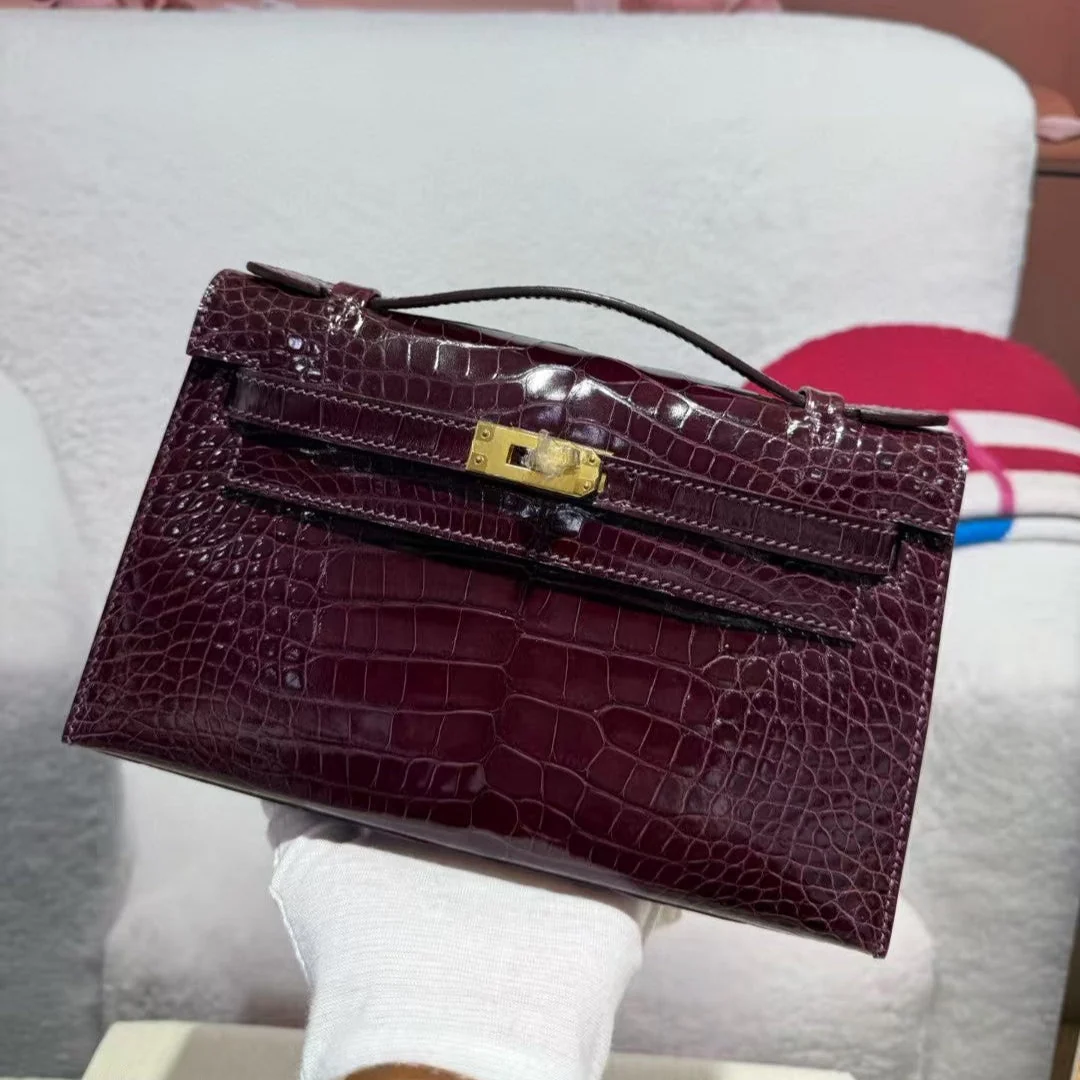 HM KELLY MINI 22 BORDEAUX RED AMERICAN ALLIGATOR GOLD BUCKLE (MADE - TO - ODER)