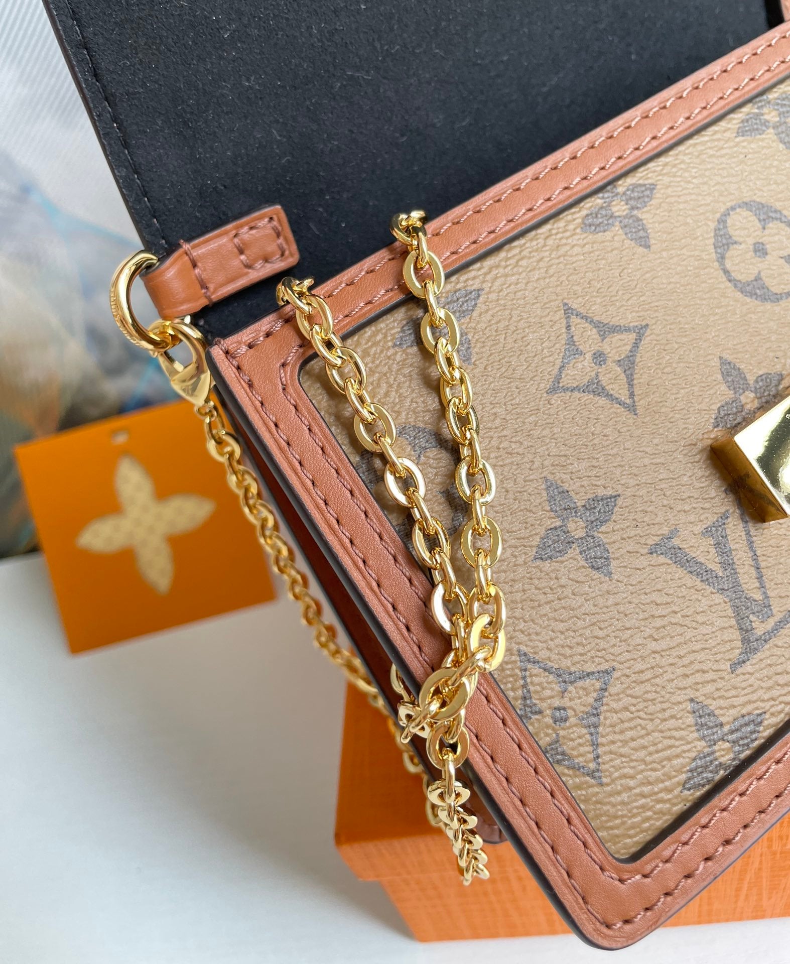 Louis Vuitton Dauphine Chain Wallet 18Cm