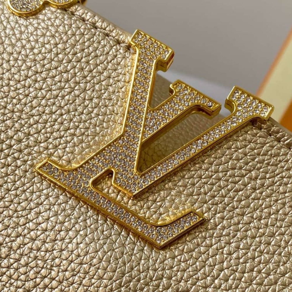 Louis Vuitton Capucines Mini Gold 21cm M24583