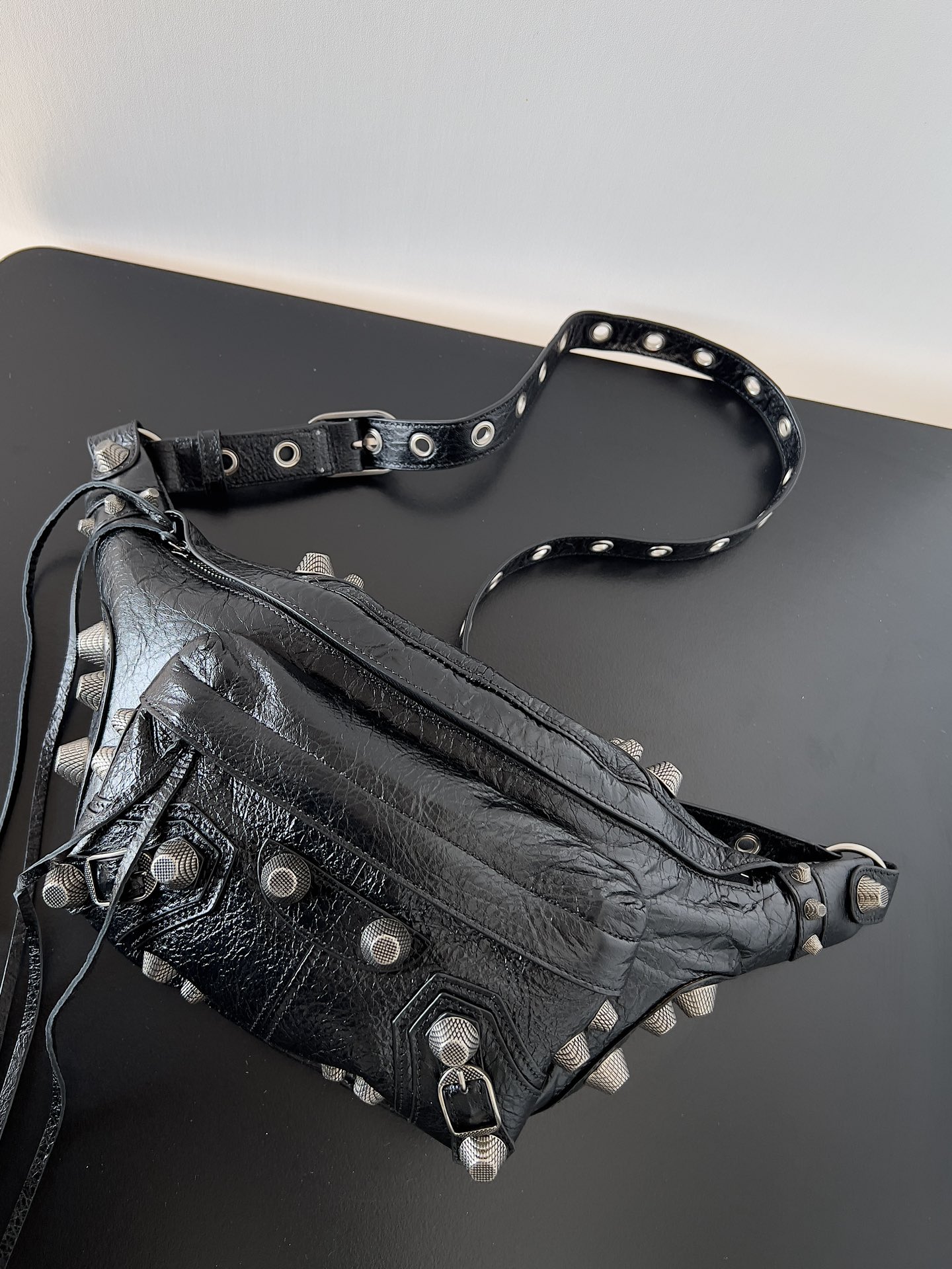 Balenciaga Le Cagole Zipped Belt Bag