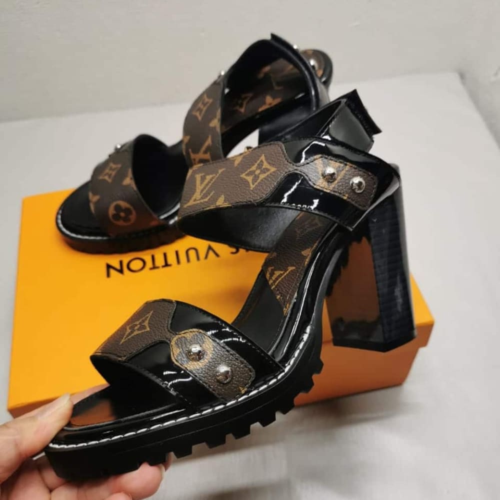 Louis Vuitton Star Trail Sandals Monogram 1A9Q2W