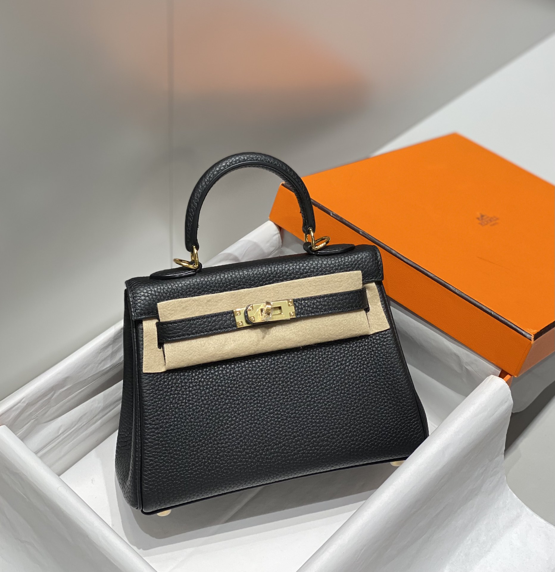 Hermès KELLY Bag Black