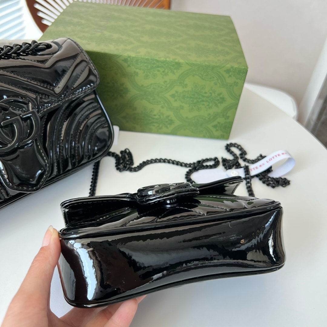 Gucci GG Marmont Patent Super Mini Bag Black Patent 17cm 476433 AACDE 1000