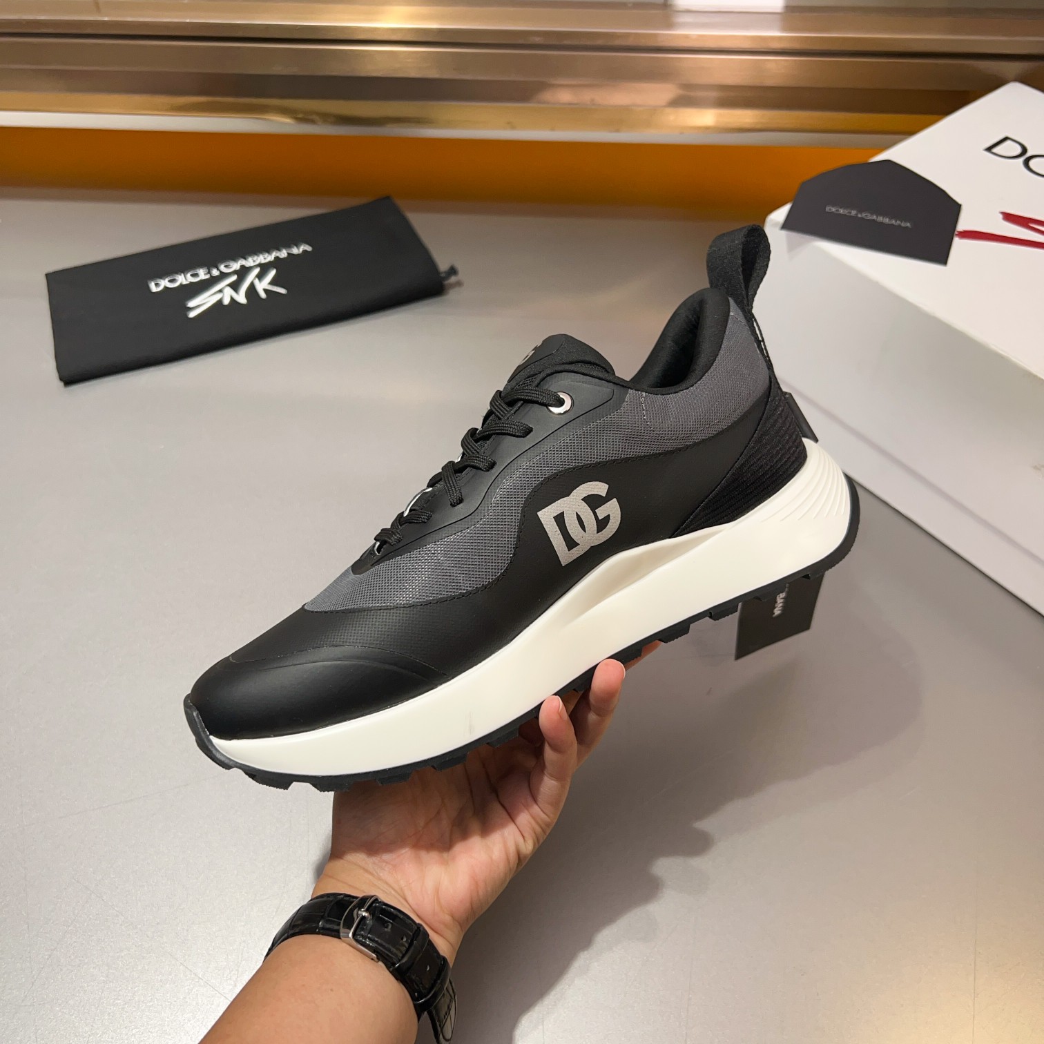 DOLCE & GABBANA Mixed-material sneakers