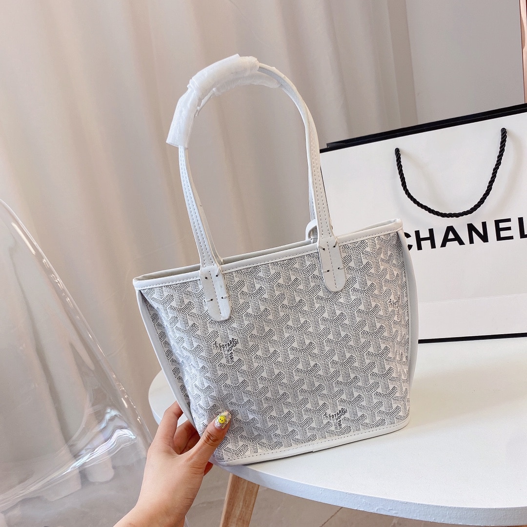 GOYARD ANJOU MINI BAG WHITE 21CM