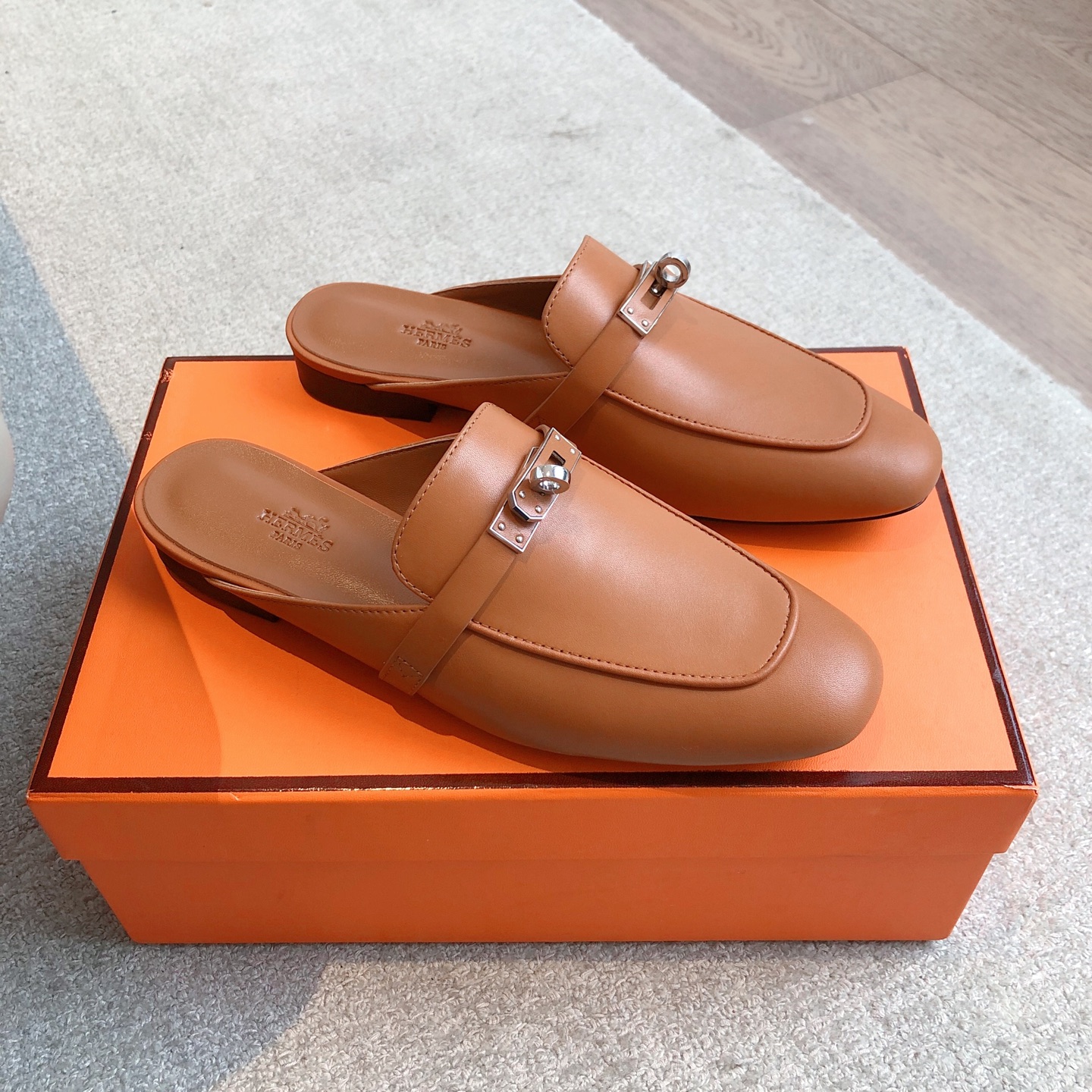 Hermes Oz Mule Brown