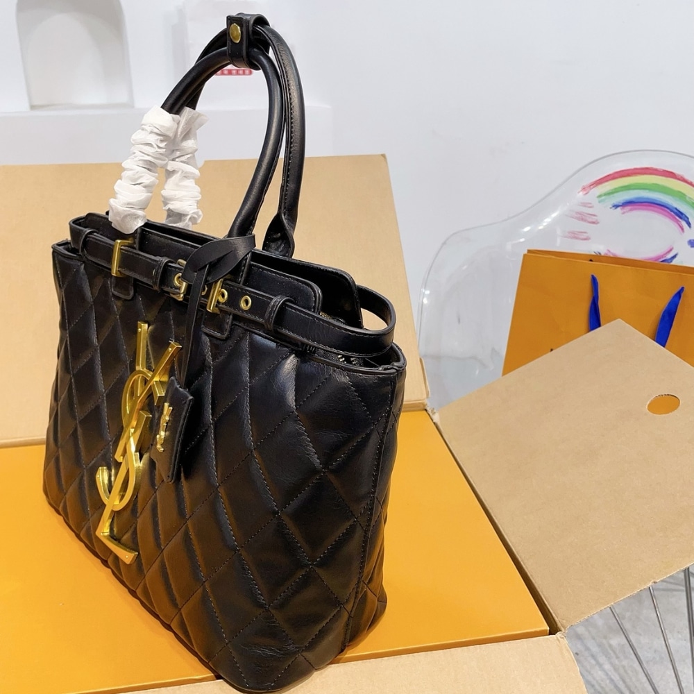Saint Laurent Leather Leather Handbag Black 33Cm