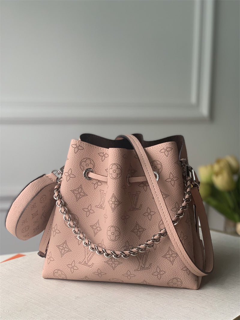 Louis Vuitton Bella 22Cm Magnolia Pink