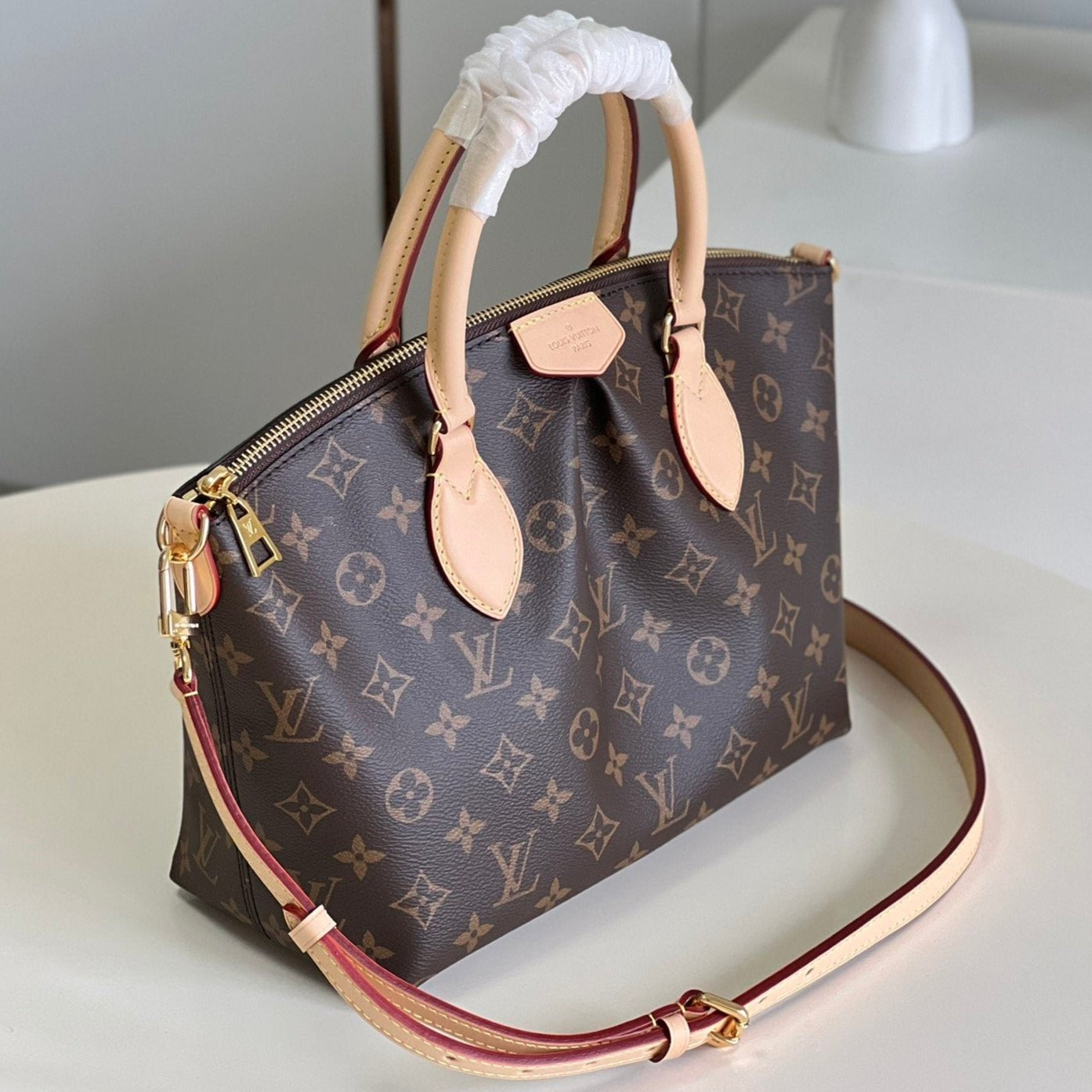 Louis Vuitton Bo Tie Pm 25Cm