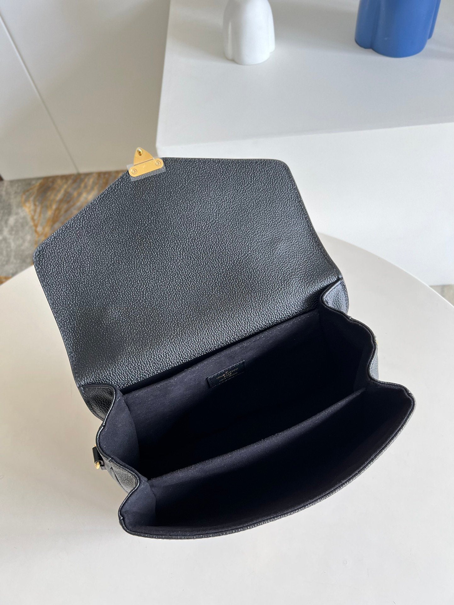 Louis Vuitton Pochette M Tis 25Cm Black Bag