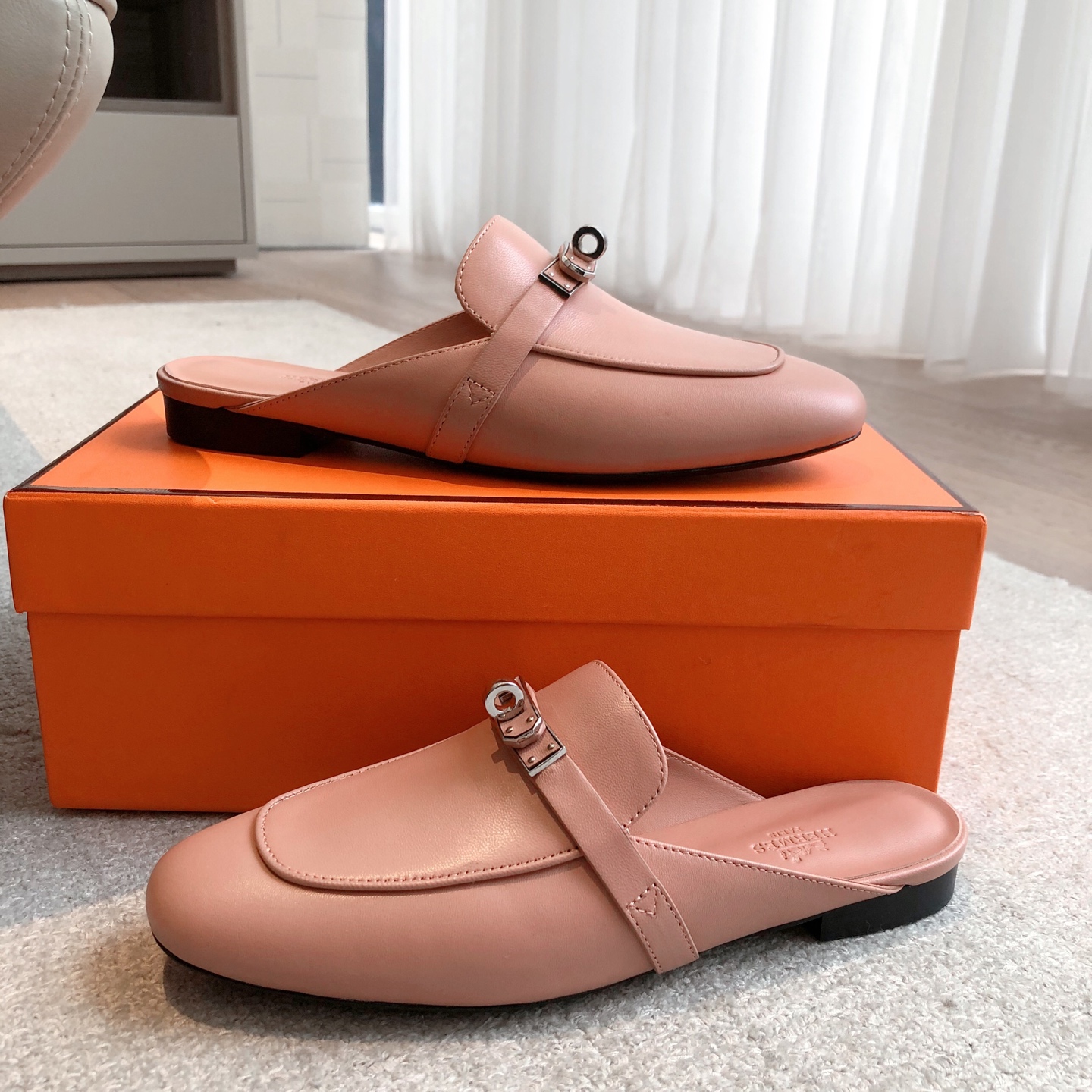 Hermes Oz Mule Pink