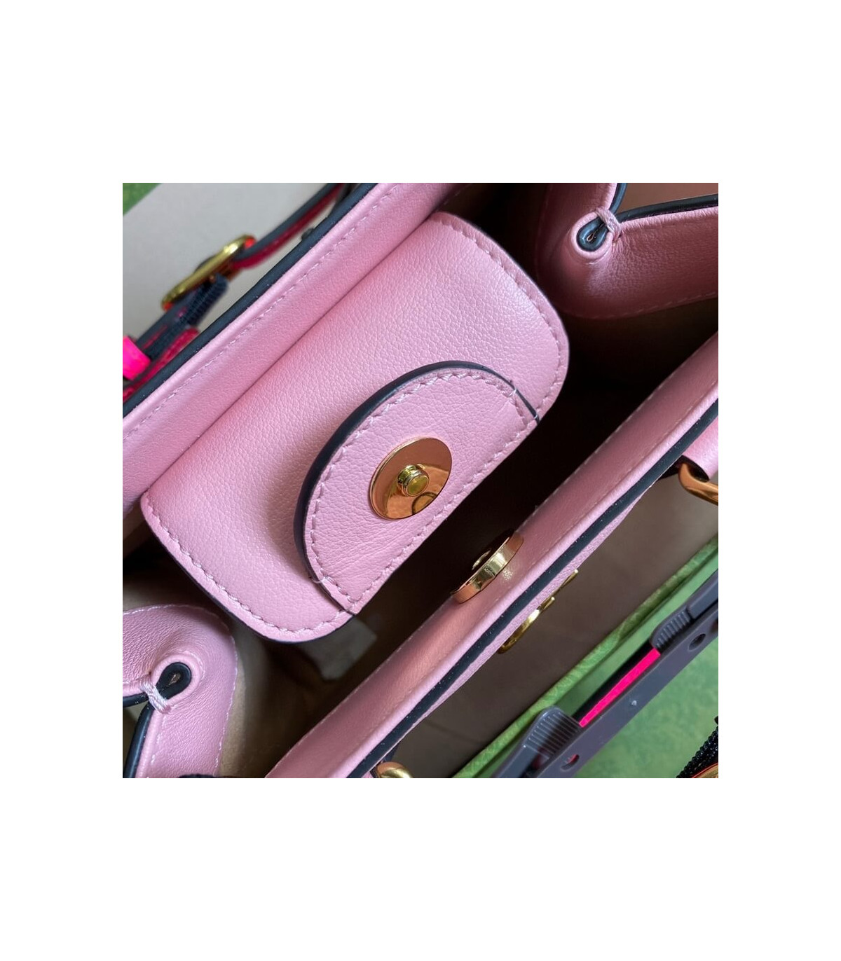Gucci Diana Mini Tote Bag White