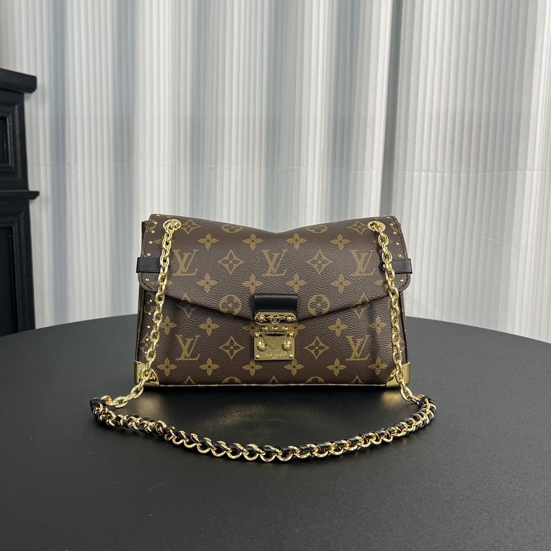 LV-M14526 Trunkie
