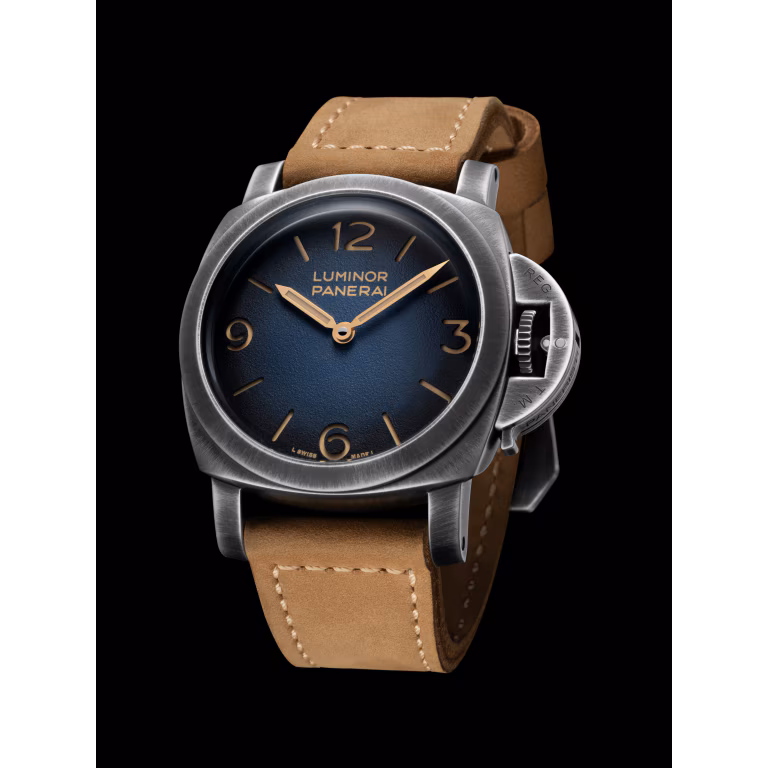 Panerai Luminor Venticinque 44mm PAM02025