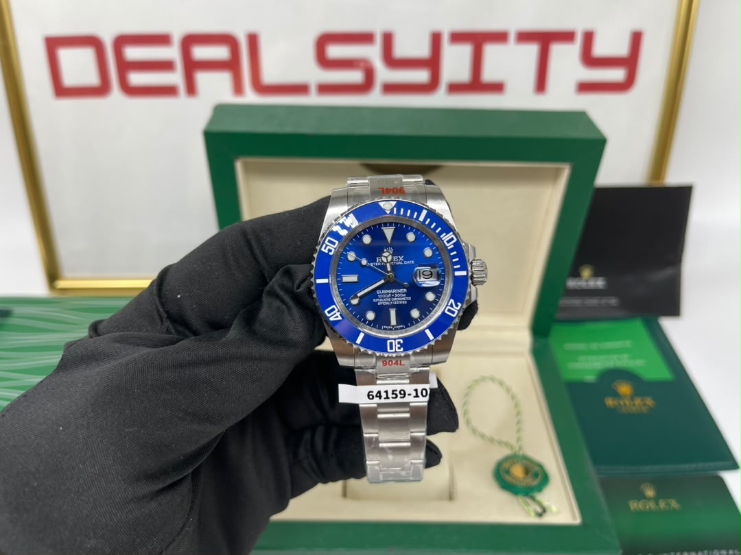 Rolex Submariner 40mm Blue Dial 116619LB “Smurf”