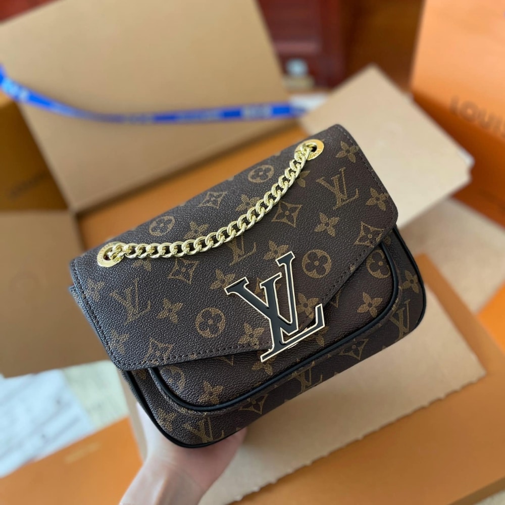 Louis Vuitton Passy Bag Monogram Canvas Brown 23Cm M45592