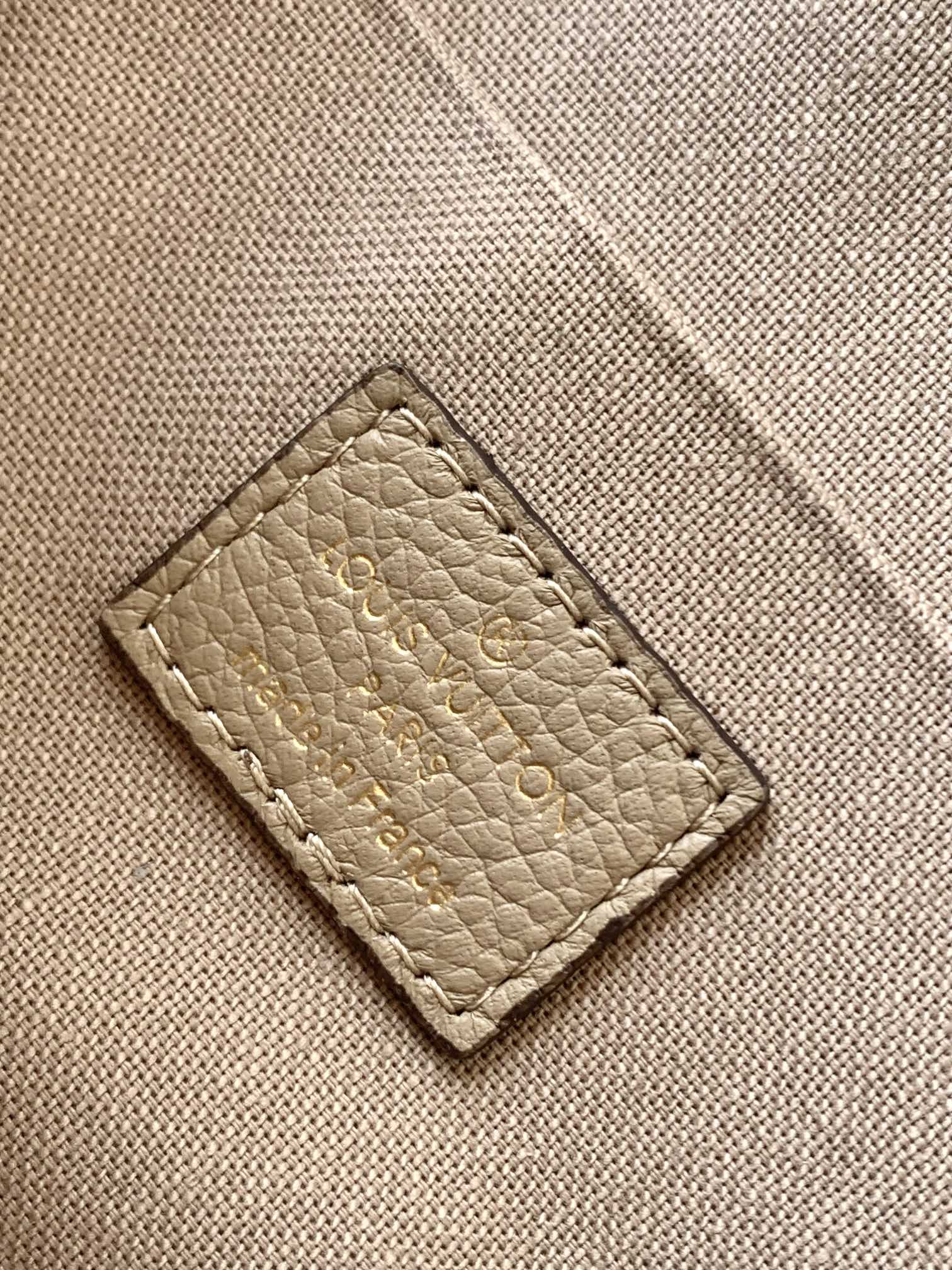 Louis Vuitton Felicie Pochette Bag Gray Tourterelle 21Cm