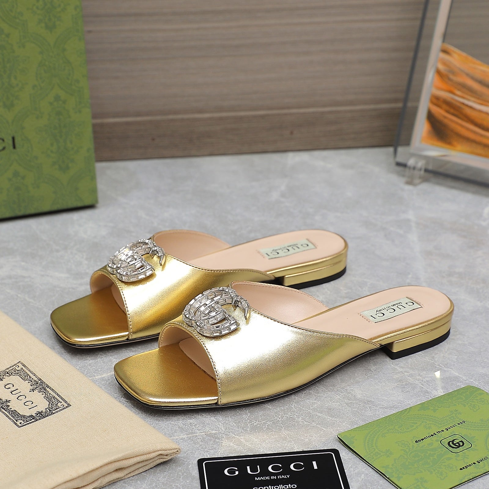 Gucci Gg Crystal Slippers Gold