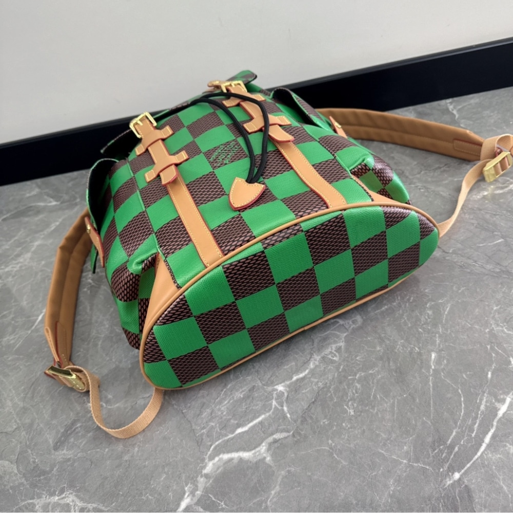 Louis Vuitton Runway Christopher MM Backpack Green 44Cm N40564