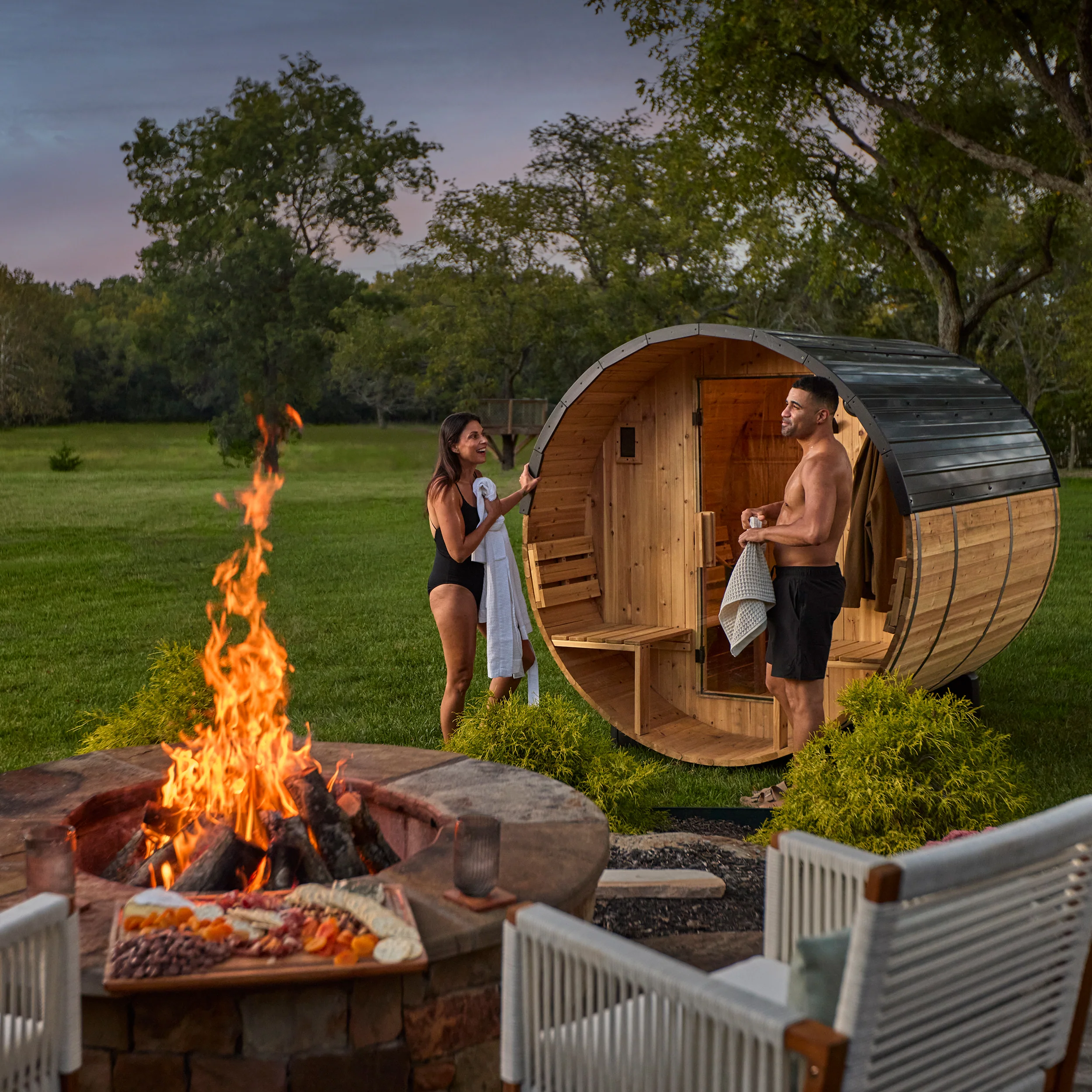 Paxton Outdoor Barrel Sauna with Porch �?2-4 Person