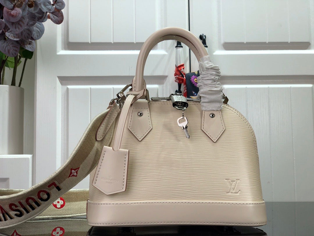 Louis Vuitton Alma Bb 23Cm
