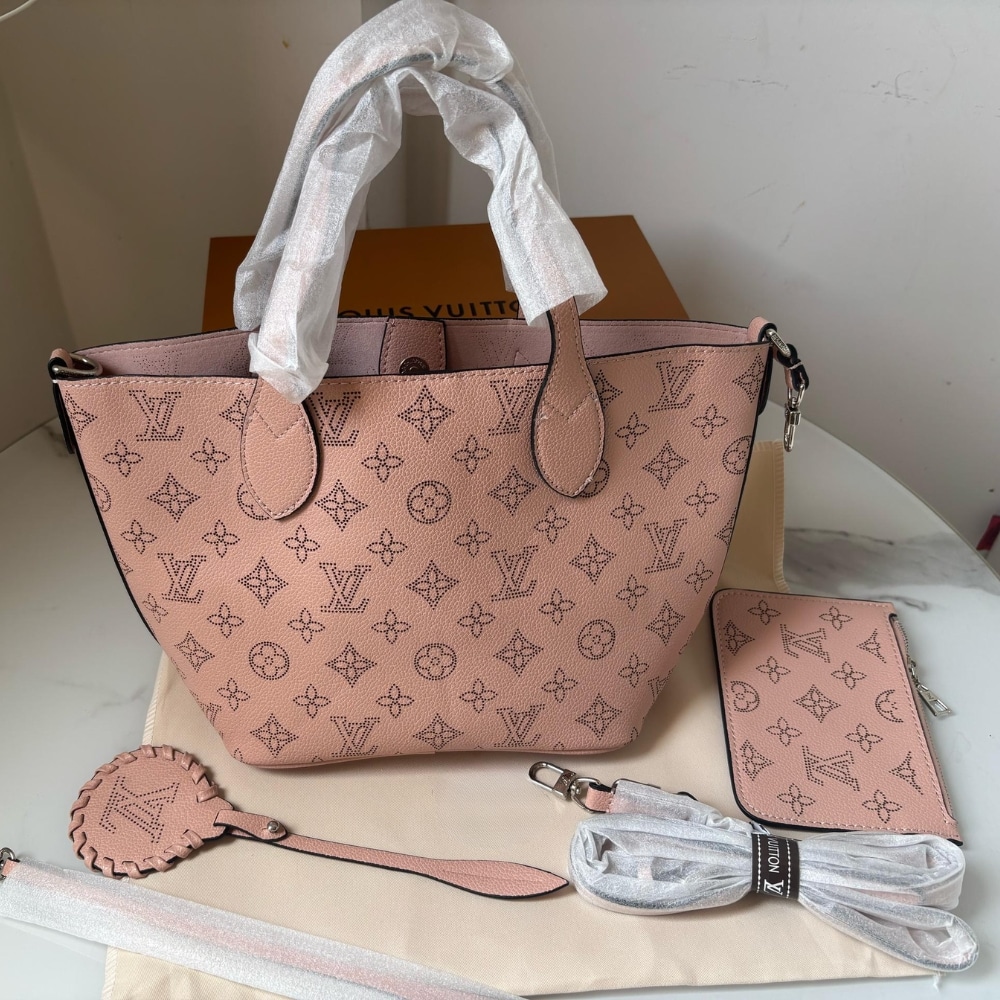 Louis Vuitton Blossom Mahina Leather Bag Pink 21Cm M23196