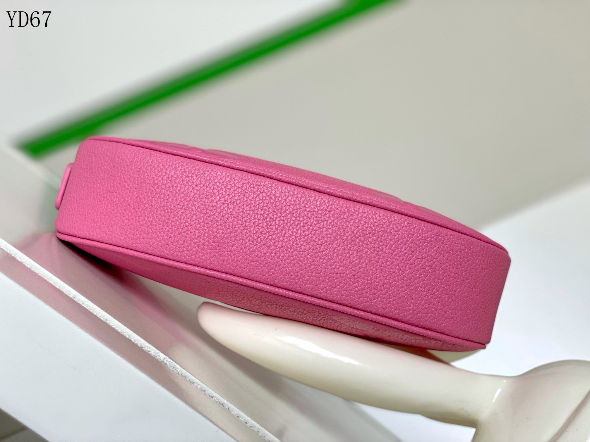 Louis Vuitton Monogram Empreinte Pink Shoulder Bag 20Cm M82391