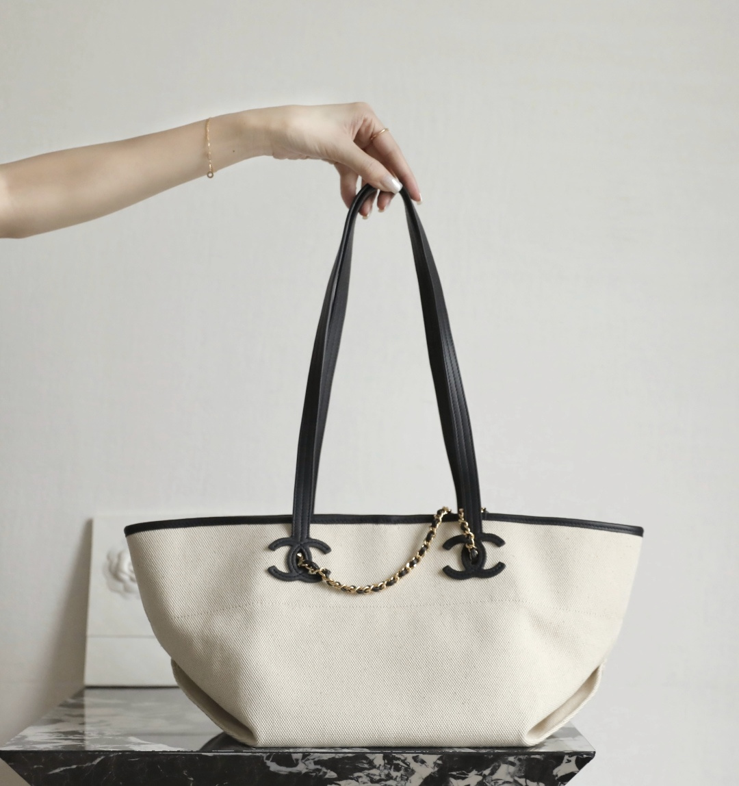 CHANEL 26S V-Tote Canvas Shopping Bag