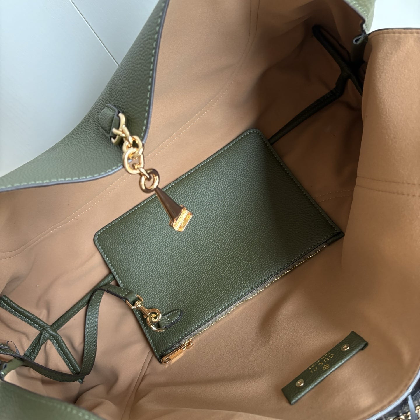 Gucci Softbit Maxi Shoulder Bag Green 46Cm 837466 AAEAO 3332