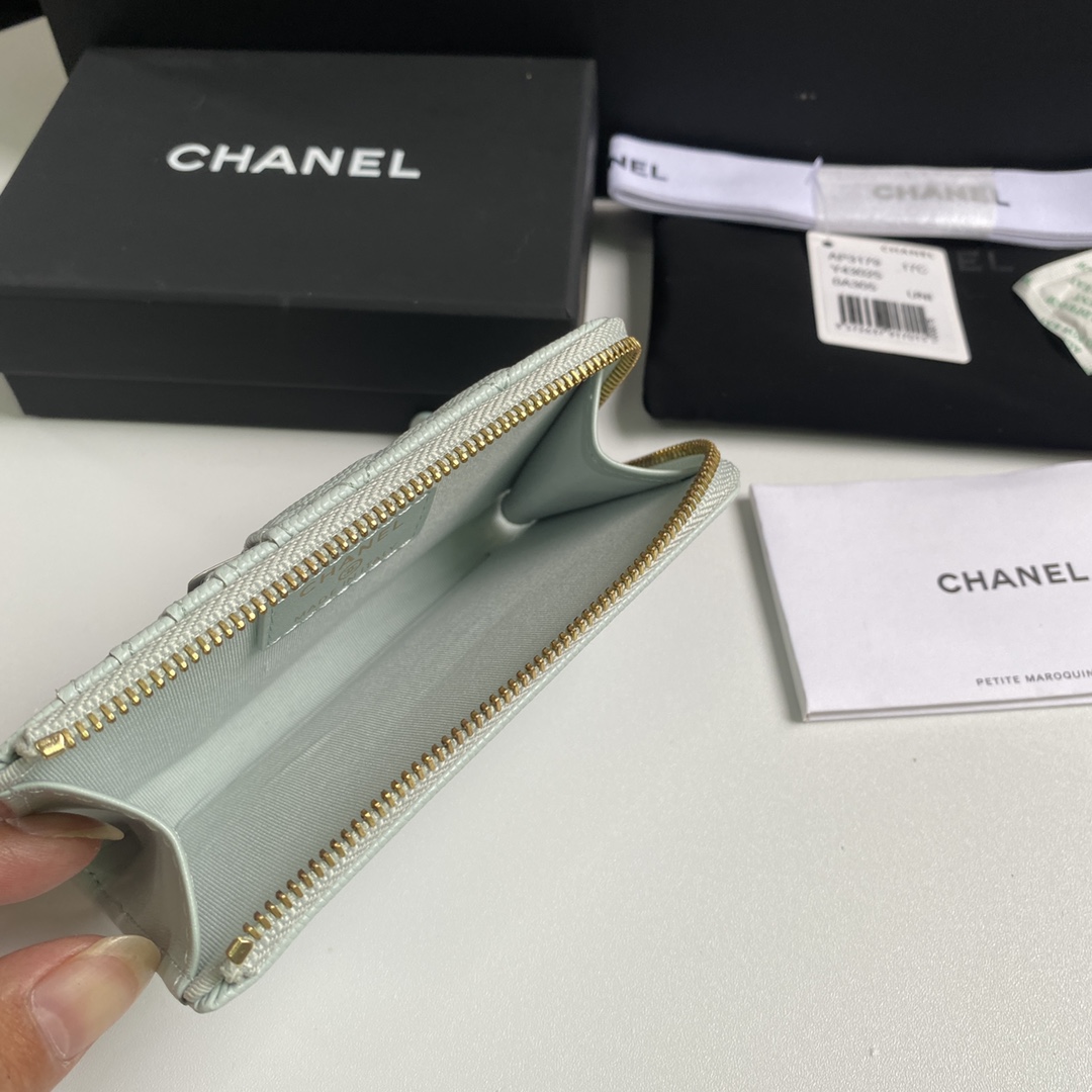 CHANEL 7 Font single LAC bag
