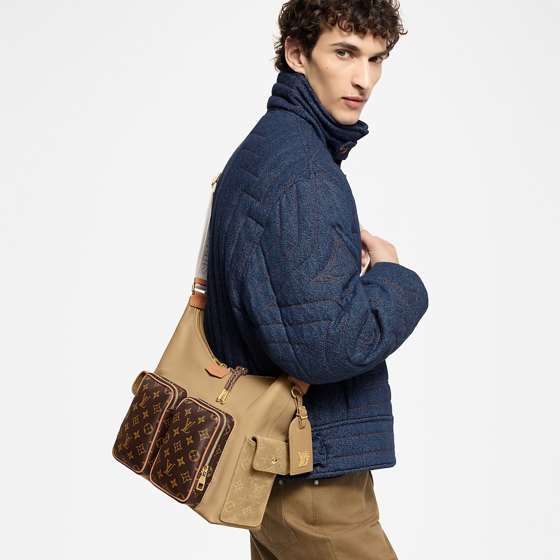 Louis Vuitton Hobo Cargo M12697