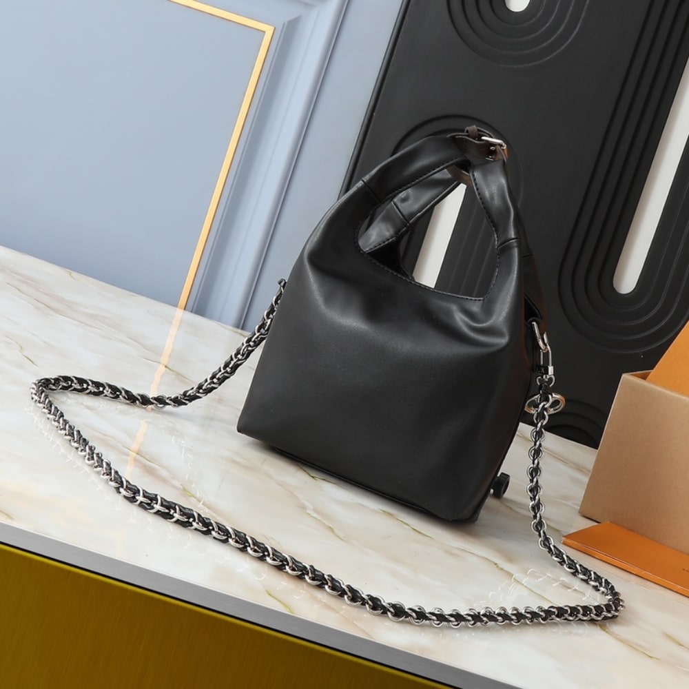Louis Vuitton Atlantis MM Black 17Cm