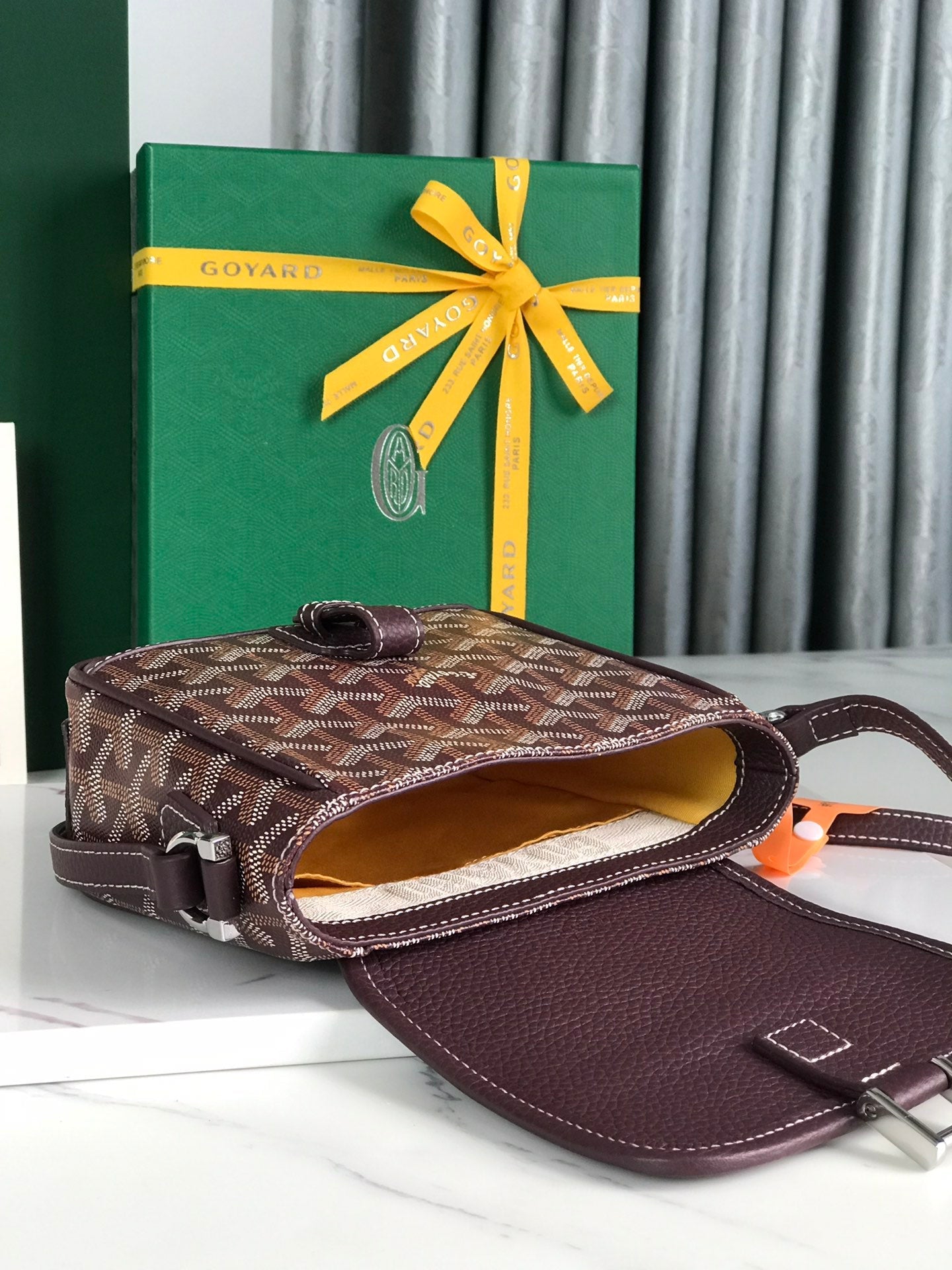Goyard Grand Bleu 16 Cm Wine Red Goyardine Canvas And Lambskin