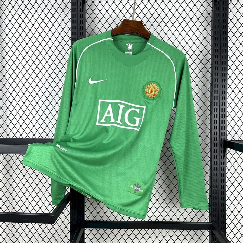Retro 2007-08 Manchester United Green goalkeeper Long Sleeves Football jersey retro