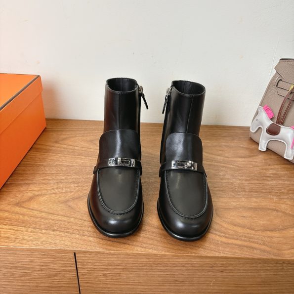Hermes Kelsy Ankle Boot Noir