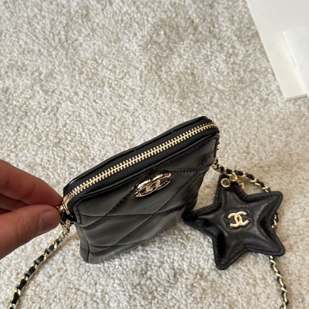 Chanel Phone Holder With Chain Shiny Crumpled And Gold Tone Metal Black 18Cm Ap4777 B21296 94305
