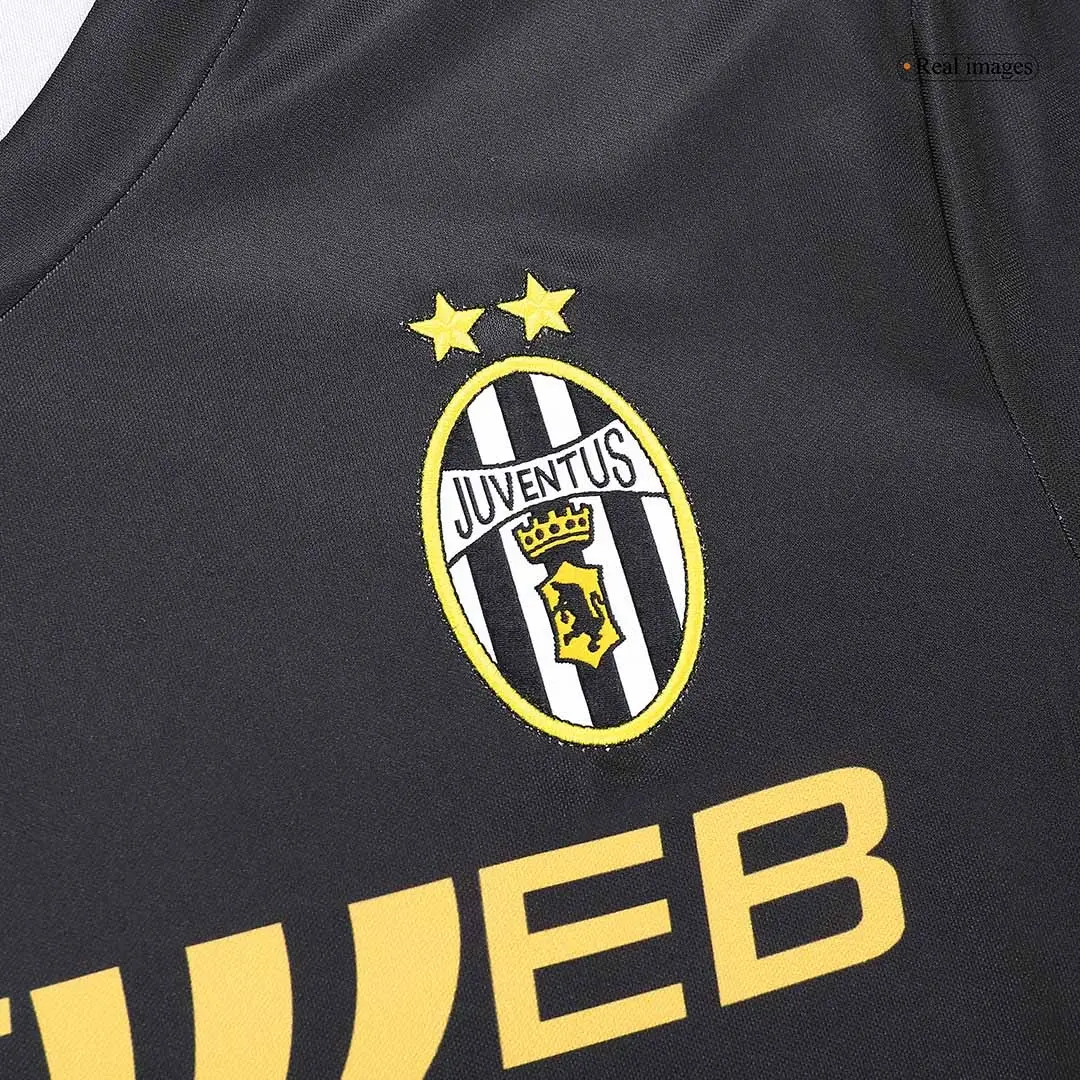Retro Juventus Away Soccer Jersey 2001/02