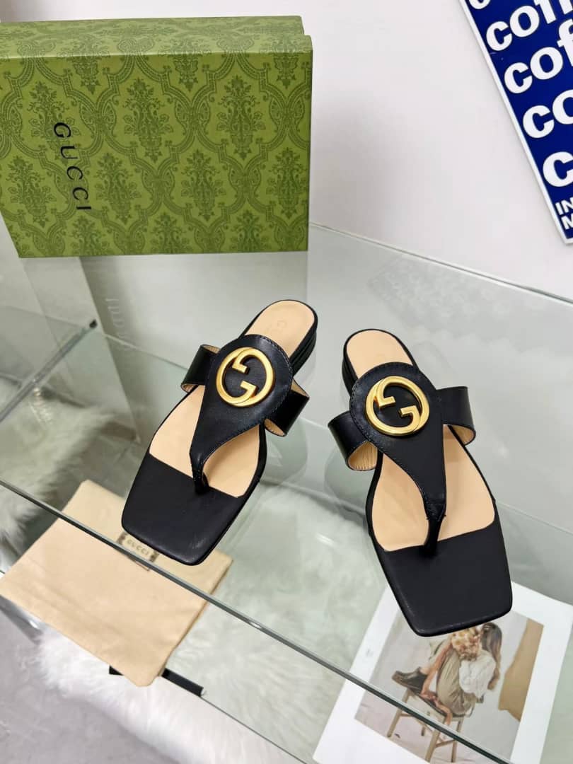 Gucci Women’S Gucci Blondie Thong Sandal Black 739048 C9D00 1000