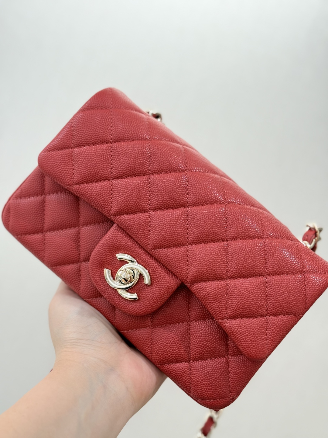 Mini Classic Flap Handbag（Red）