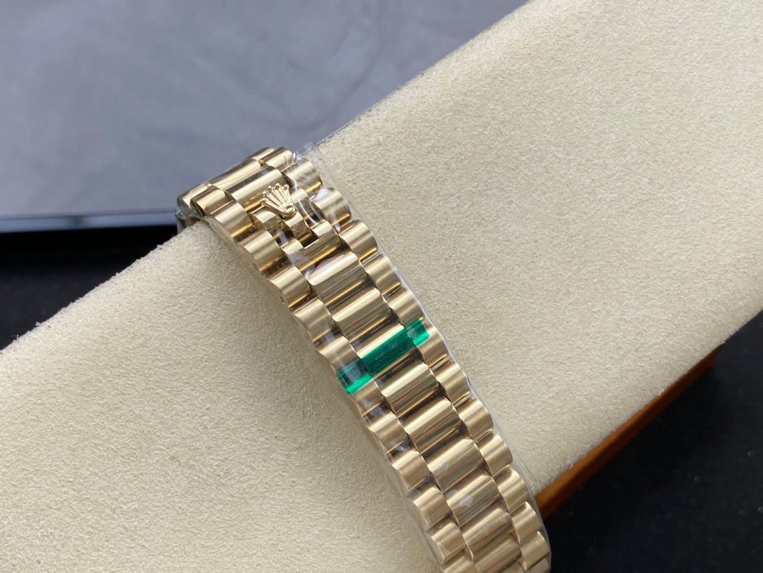 [SUPER CLONE] Rolex Day-Date 40mm Yellow Gold