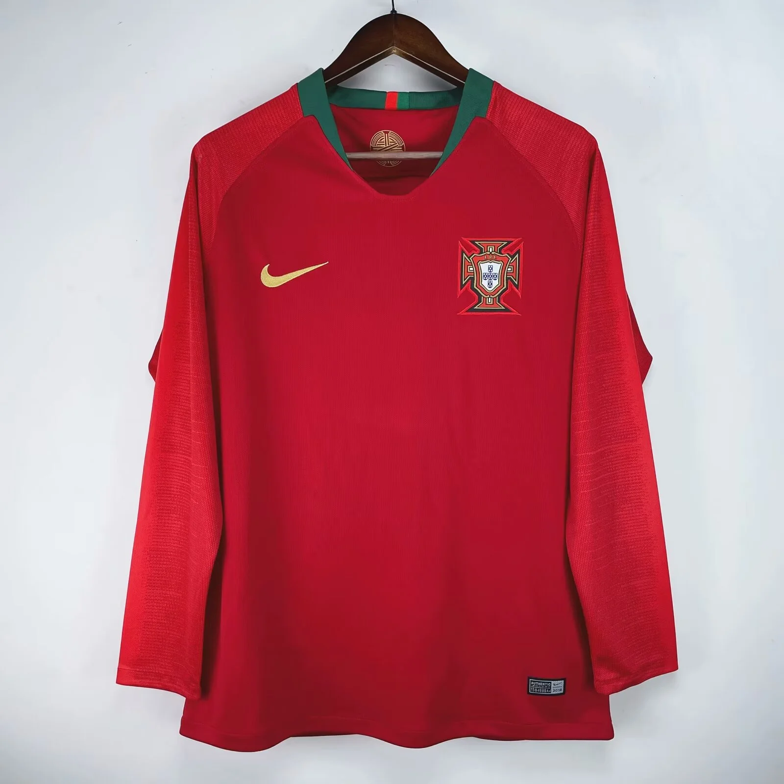 Retro 2018 Portugal Long sleeve home Football jersey retro