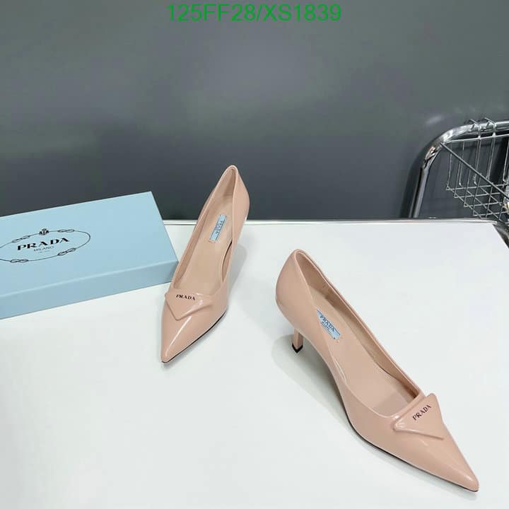 Prada Cleavage Nero Leather Pumps Pink